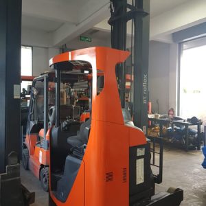 Electric Reach Truck (Sit-On)