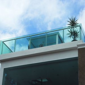 Stainless Steel Handrail With Glass